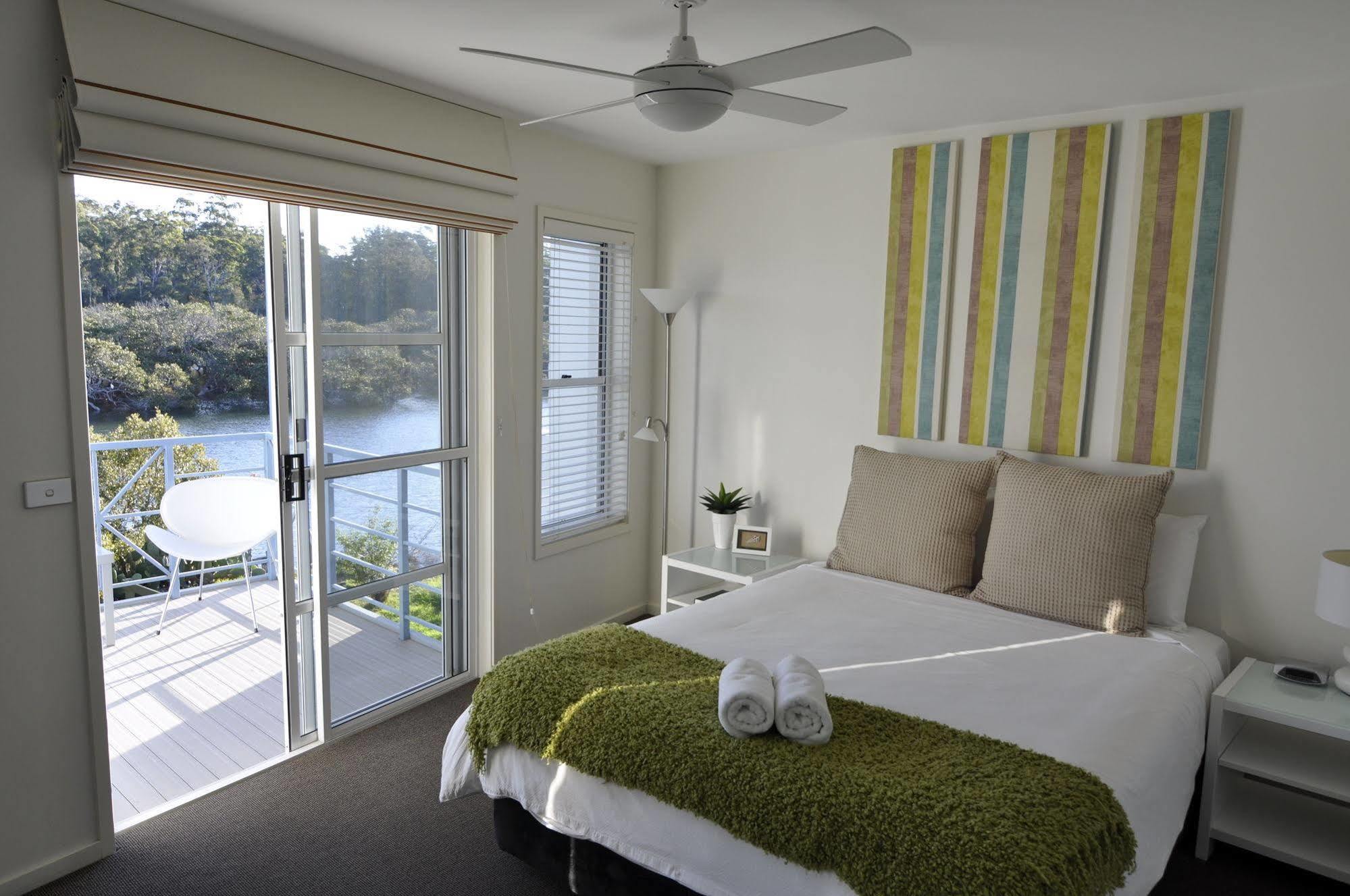 Bluedock Apartments Batemans Bay Buitenkant foto